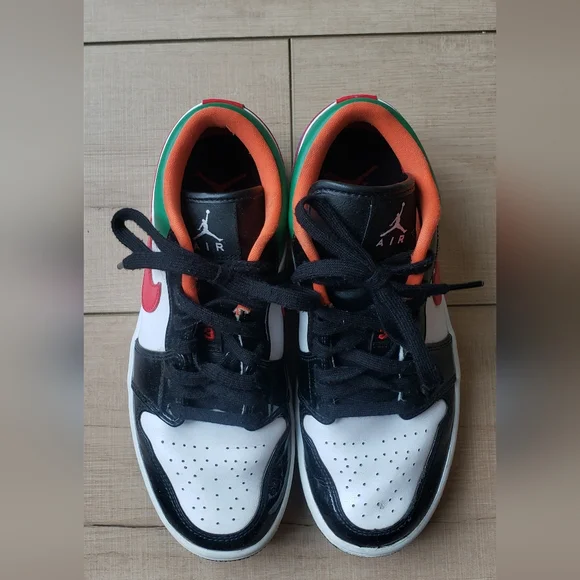 Jordan Air 1 Low Womens Multi-colored, Size 7.5 (Women's Size) - Picture 3 of 8